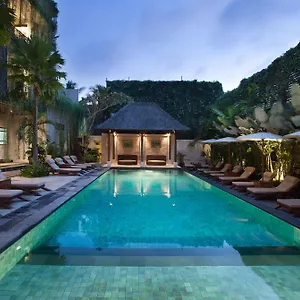 Ubud Village Hotel Hotel